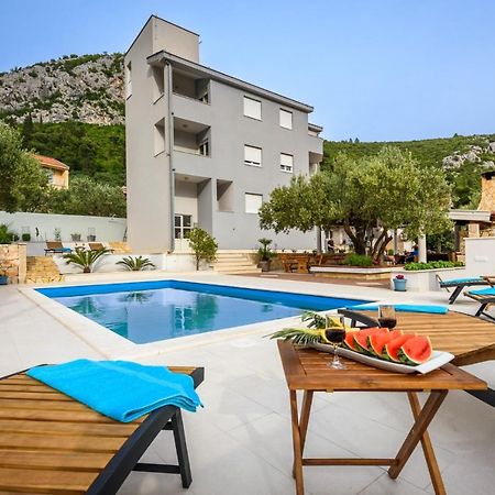 Apartments Bjelis クレック エクステリア 写真