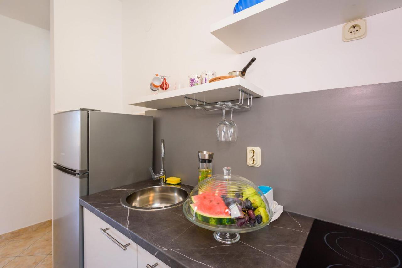 Apartments Bjelis クレック エクステリア 写真